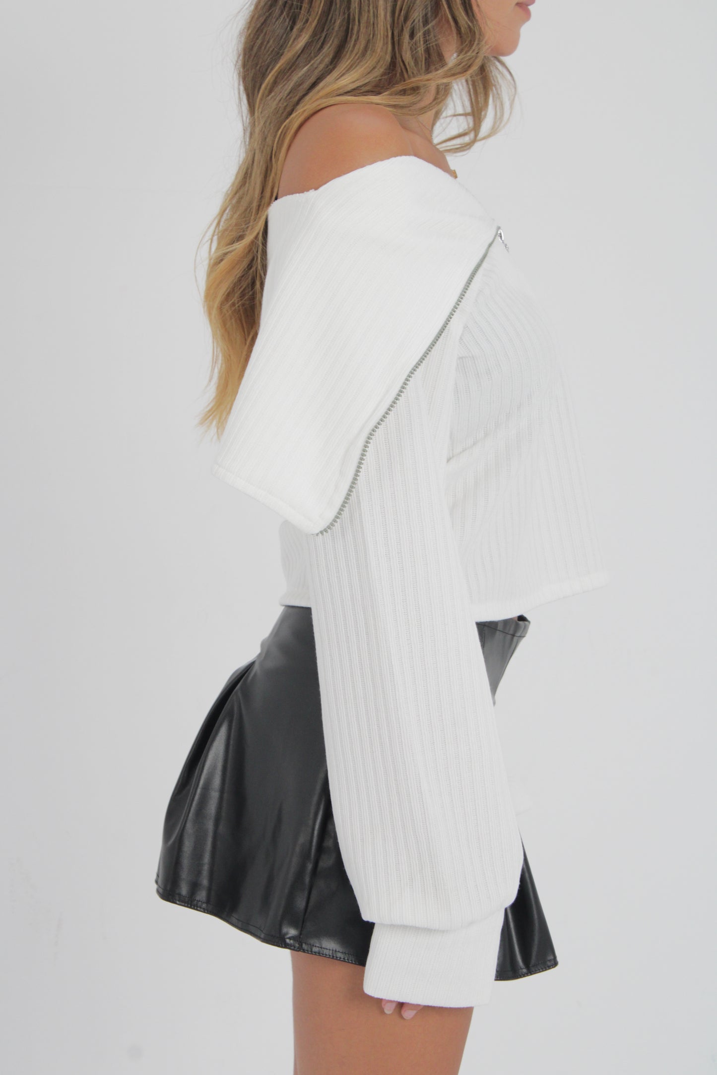 Mia Zipper Jumper
