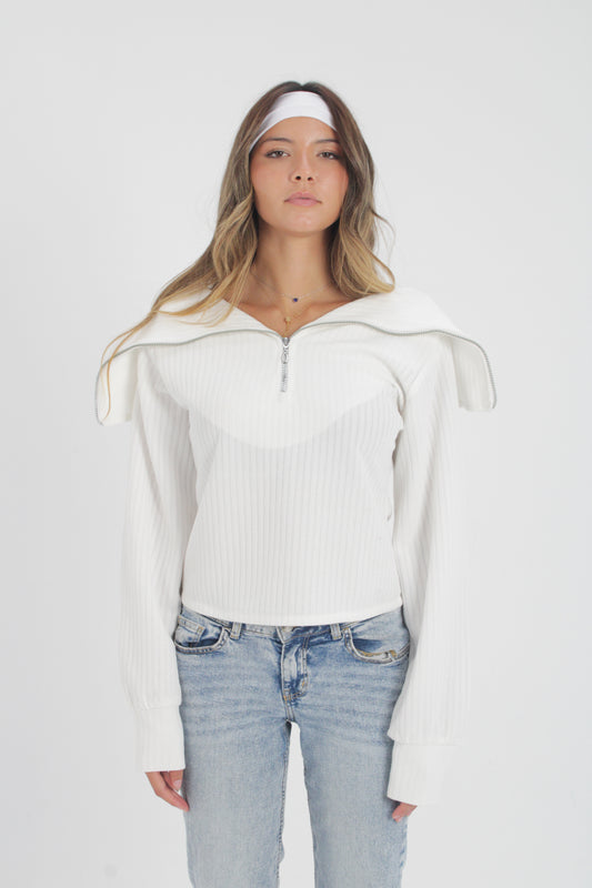 Mia Zipper Jumper