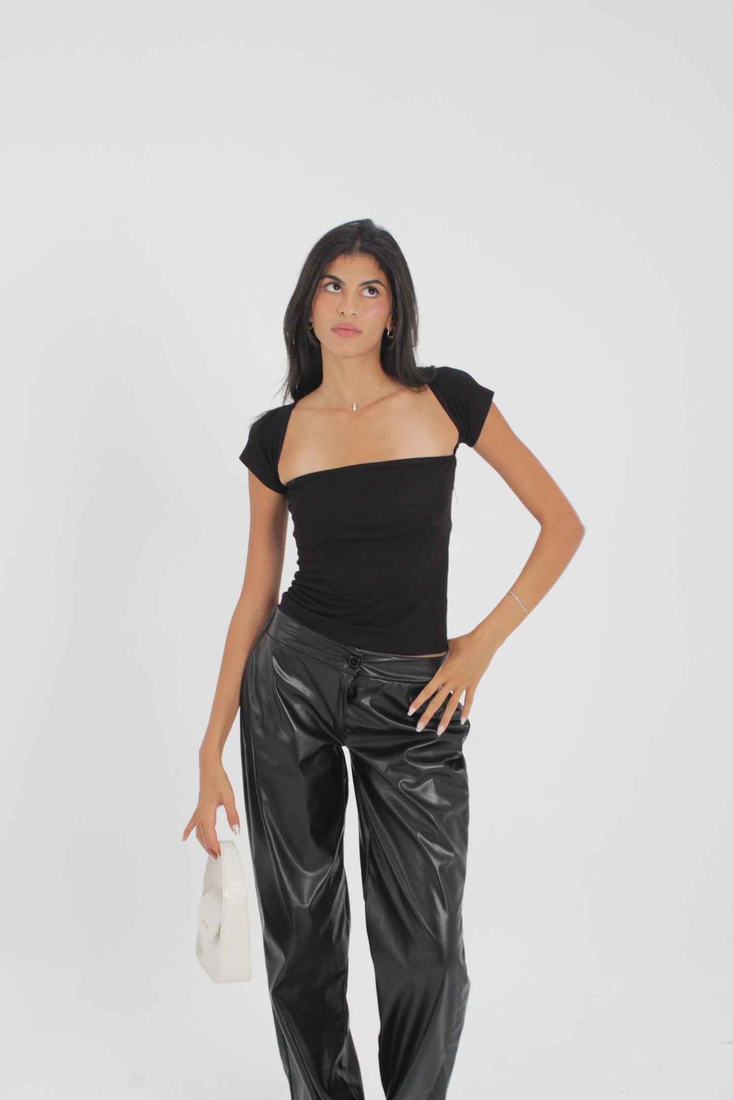 Cap-Sleeve cutout black top