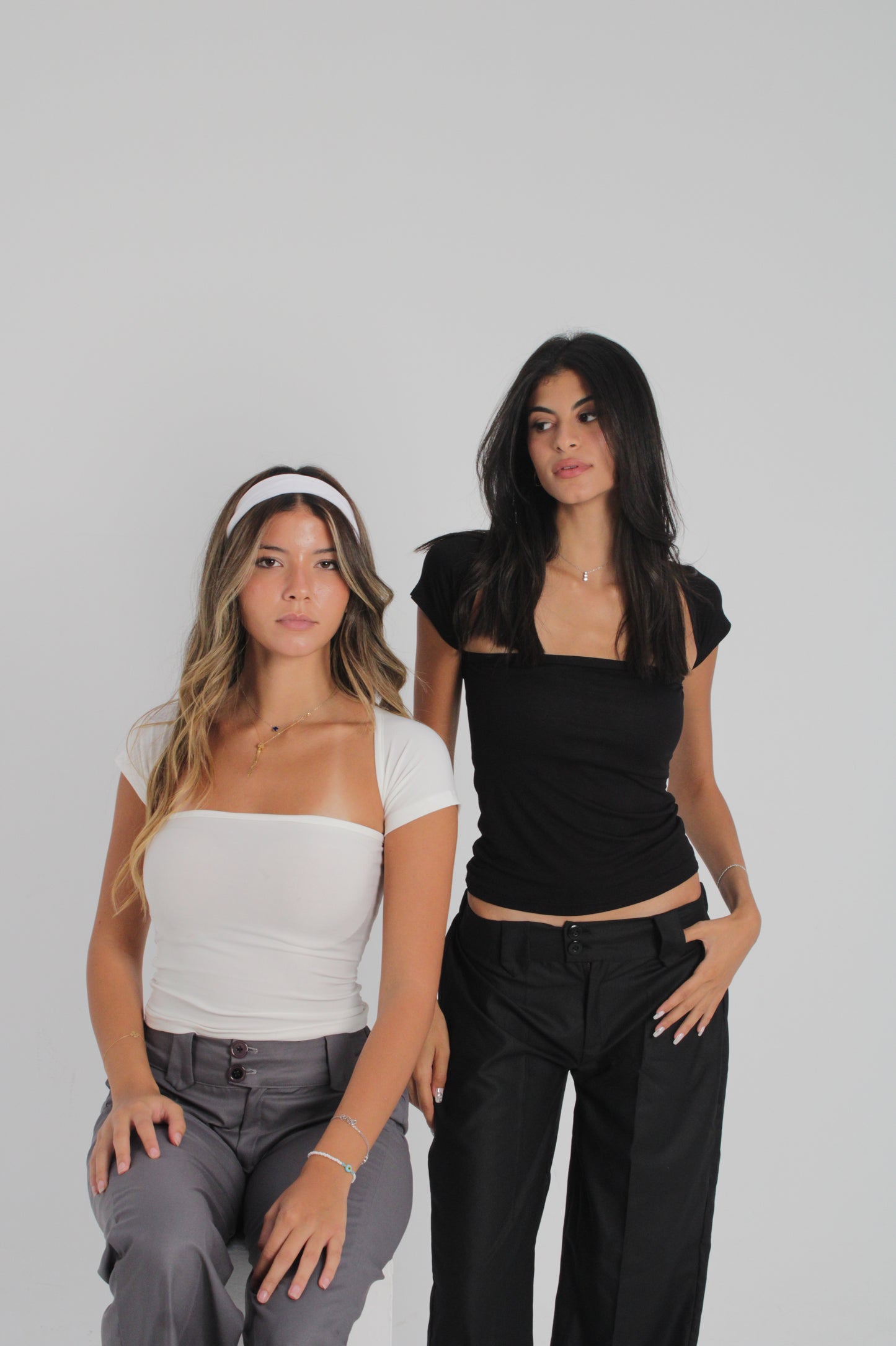 Cap-sleeve Cutout Top